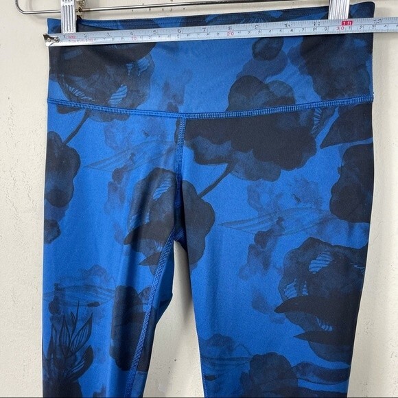 Lululemon Wunder Under Crop FullOn Luxtreme
Jumbo Inky Floral Black Inkwell 4 - Picture 15 of 16